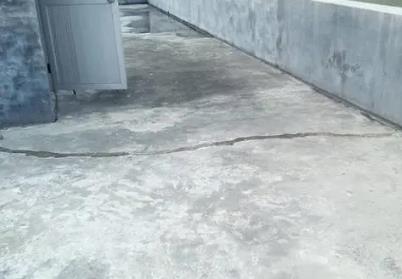 南浔楼顶漏水维修公司分享下如何解决卫生间隐蔽部位漏水的问题?